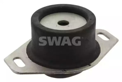 64130015 SWAG Опора двигуна